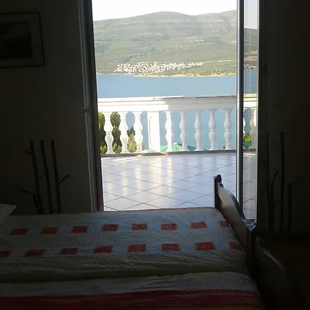 Bed & Breakfast Daniela Donji Karin